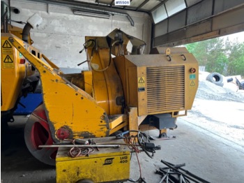 Øveraasen UTV 400 - Souffleuse à neige