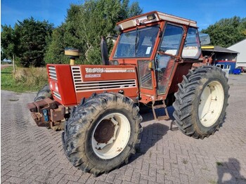 Tracteur agricole FIAT 100-90