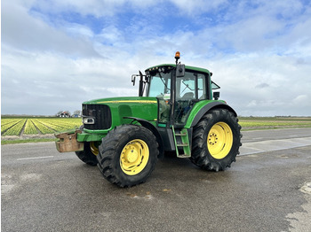 Tracteur agricole JOHN DEERE 6520