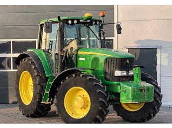 Tracteur agricole JOHN DEERE 6920