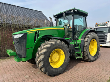 Tracteur agricole JOHN DEERE 8335R