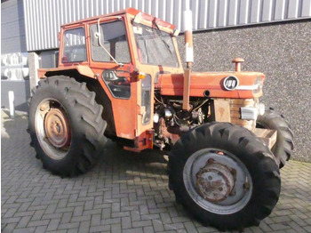 Tracteur agricole MASSEY FERGUSON 100 series