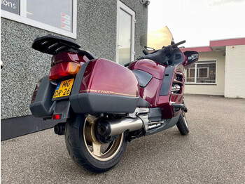 Motocyclette Honda ST 1100 PAN EUROPEAN: photos 5