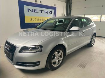Voiture Audi A3 Sportback 1.2 TFSI Attraction
