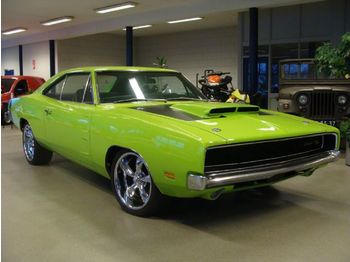 Dodge CHARGER - Voiture