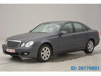 Voiture Mercedes-Benz E-Klasse 220CDI