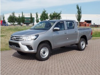 Voiture Toyota Hilux Hilux 2.4 DC DLX PWR (4 units)