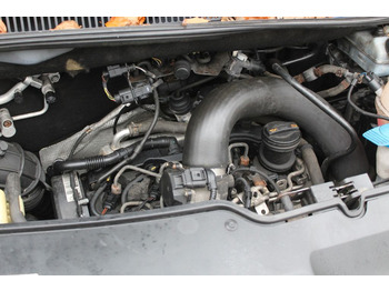 Voiture Volkswagen T5 Kombi 2.0 TDI (4 Motion, Standheizung): photos 3