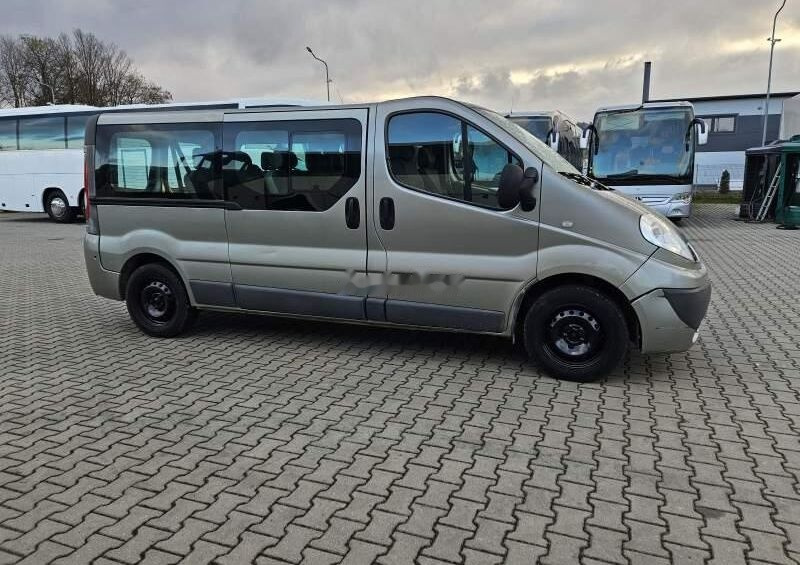 Minibus, Transport de personnes Renault TRAFIC 2.0 DCI 90 COMBI L2H1: photos 4