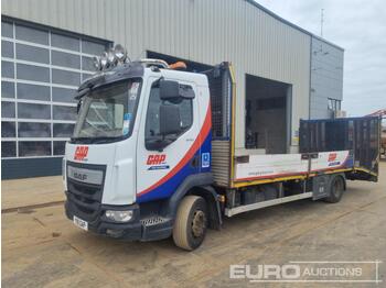 Camion plateau pour transport de équipements lourds 2014 DAF 210: photos 1