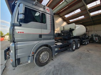Camion ampliroll MAN TGA 26.440 BL