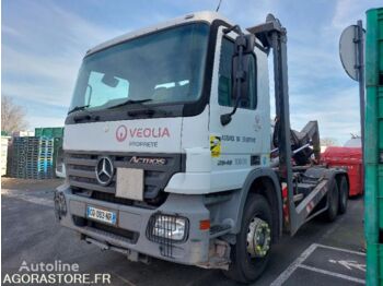 MERCEDES-BENZ 2641 - camion ampliroll