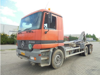 Camion ampliroll Mercedes-Benz ÀCTROS 2640 6X4