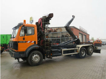 Camion ampliroll Mercedes-Benz SK 2538 L 6x2 Abrollkipper mit Kran