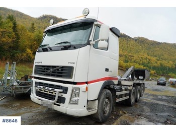 Camion ampliroll Volvo FH520
