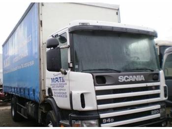 Camion bâche Scania D