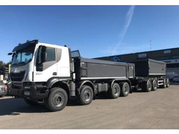 Camion benne Iveco Trakker AT340T500 8x4 sora-yhdistelmä