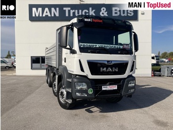 Camion benne MAN TGS 35.470 8X4 BB