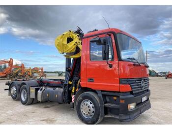 Camion benne Mercedes-Benz Actros 1840