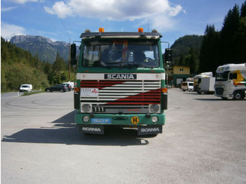 Camion benne Scania LBS 111