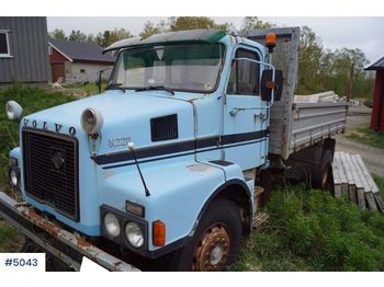 Camion benne Volvo N720