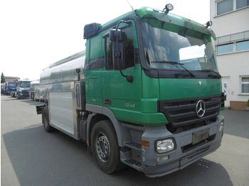 Camion citerne MERCEDES BENZ 1848 MP III