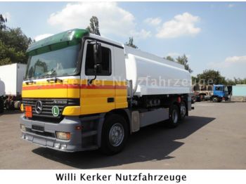 Camion citerne Mercedes-Benz 3 Achs Tankwagen 2640 6x2 20,5 m³ AIII 7546