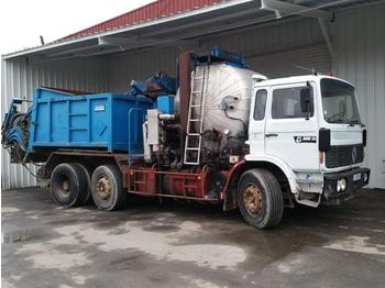 Camion citerne Renault G300 - SECMAIR