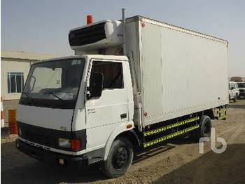 TATA LPT613 4x2 - Camion frigorifique