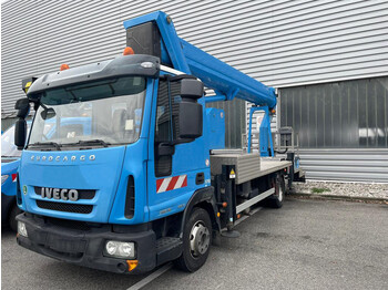 IVECO 756.16 - camion grue