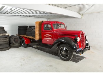 Camion plateau Ford MODEL 7 FLAT BED TRUCK