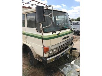 Camion plateau ridelle TOYOTA Hino