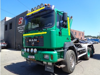 Camion porte-conteneur/ caisse mobile MAN 33.414