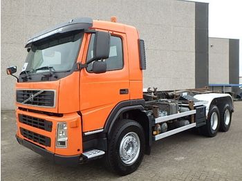 Camion porte-conteneur/ caisse mobile Volvo FM 26.420 + Chain system + Airco