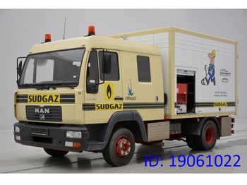 Camion porte-voitures MAN LE 8.185