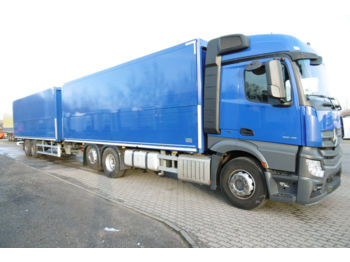 Camion pour le transport de boissons Mercedes-Benz ACTROS 2545 SCHWENKKLAPPENZUG STAPLERAUFNAHMEN