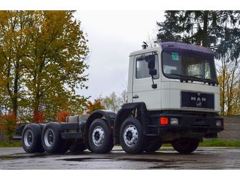 Châssis cabine MAN 32.342 chassis 8x4 model 1995