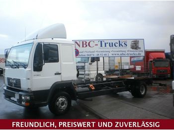 Châssis cabine MAN LE 8.180 C Fahrgestell mit *SCHLAFKABINE*
