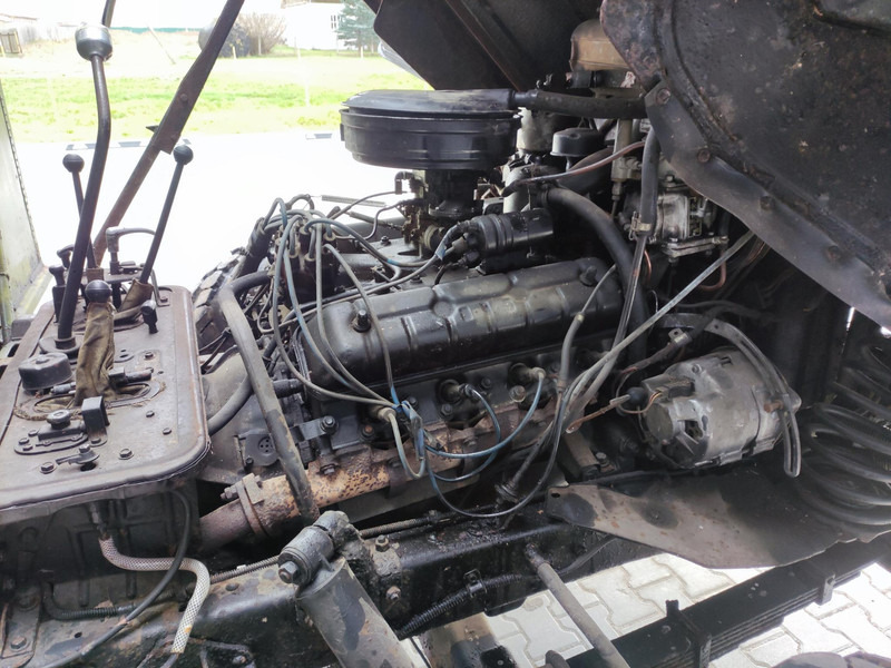 Camion fourgon GAZ 66: photos 15