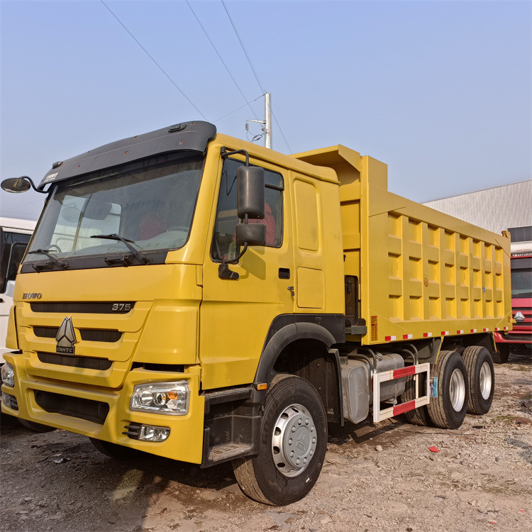 Camion benne HOWO HOWO 6x4-375 tipper: photos 3