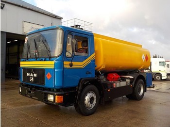 Camion citerne MAN 17.292 (BIG AXLE / 6CYLINDER / 13200L / 2 COMPARTMENTS): photos 1
