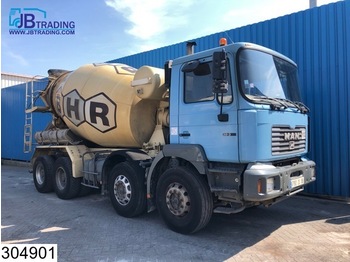 Camion MAN 32 364 8x4, EURO 2, Liebherr, Manual, Steel suspension, Hub reduction: photos 1