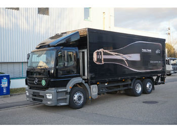 Camion pour le transport de boissons Mercedes-Benz AXOR 2533 Getränke-Schwenkwand LBW Analog Lenkac: photos 1