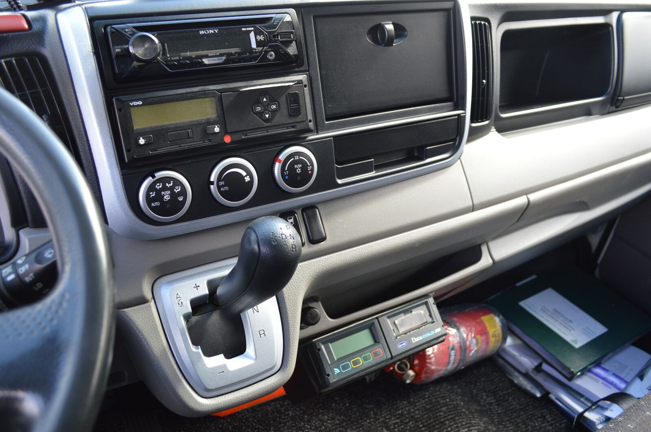 Camion frigorifique Mitsubishi FUSO CANTER 7C15 REFRIGERATOR + LIFT + DOOR + SIDE DOOR: photos 20