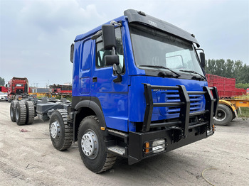 Châssis cabine pour transport de équipements lourds SINOTRUK HOWO 371 Chassis truck: photos 1