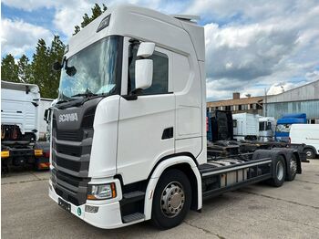Camion porte-conteneur/ Caisse mobile Scania S450 BDF 6x2 Retarder 3 units in stock: photos 1