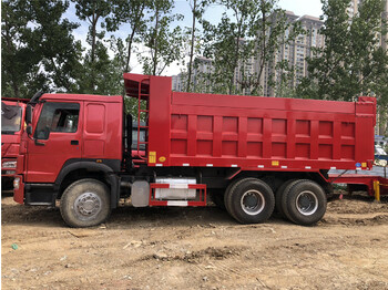 Camion benne Sinotruk HOWO 371 Dump truck: photos 1