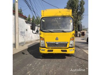 Camion fourgon Sinotruk Howo cargo van closed box truck: photos 2