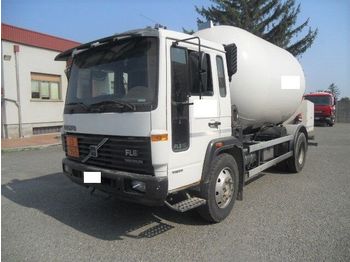 Camion citerne pour transport de gaz VOLVO FL 615 adr: photos 1