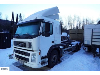 Camion porte-conteneur/ Caisse mobile Volvo FM480: photos 1